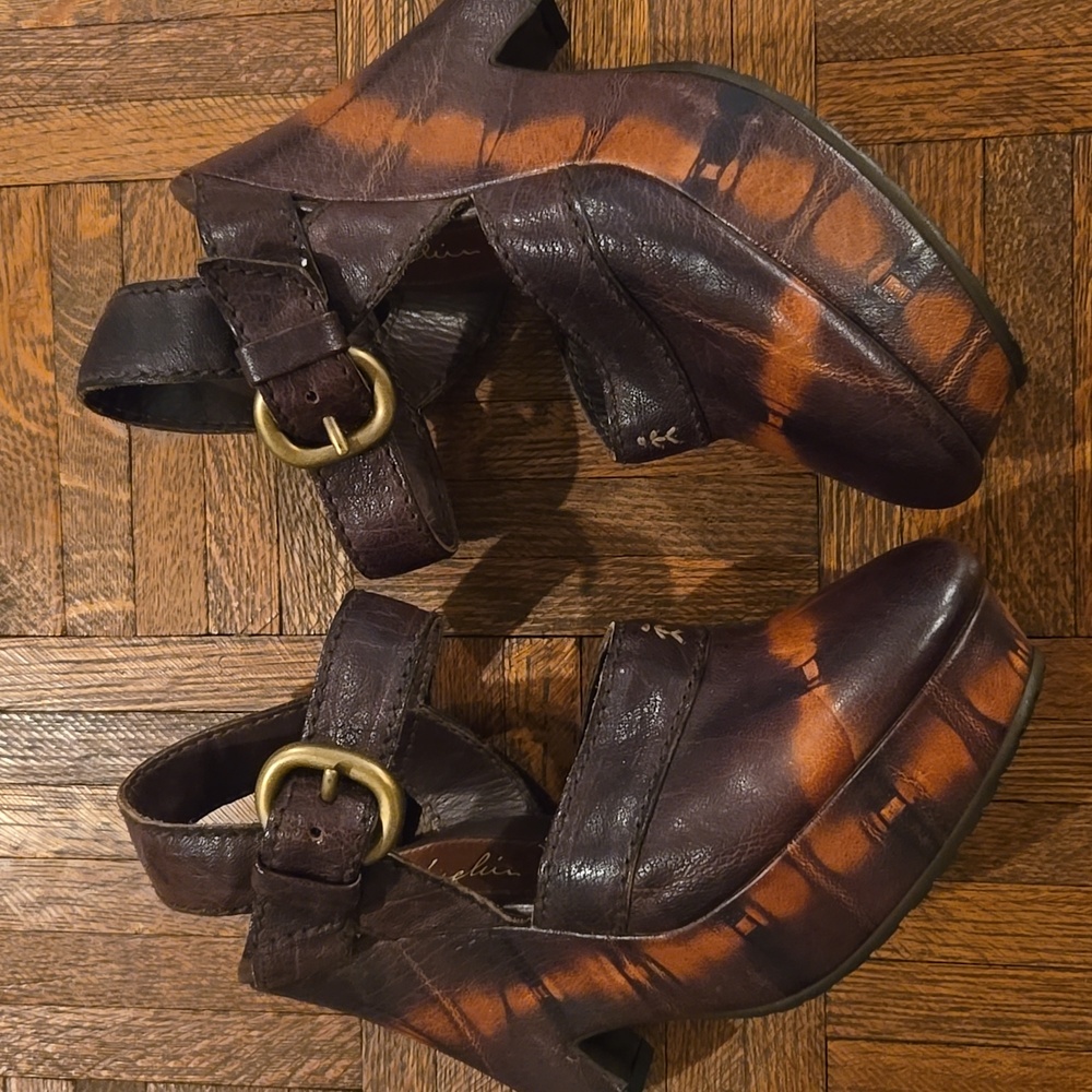 Elegant Brown Leather Wedge Sandals